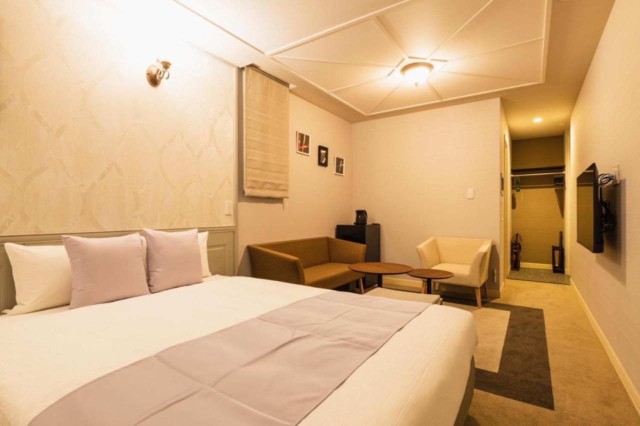 Aparthotel Grand Base Hakata-I Fukuoka  Zewnętrze zdjęcie